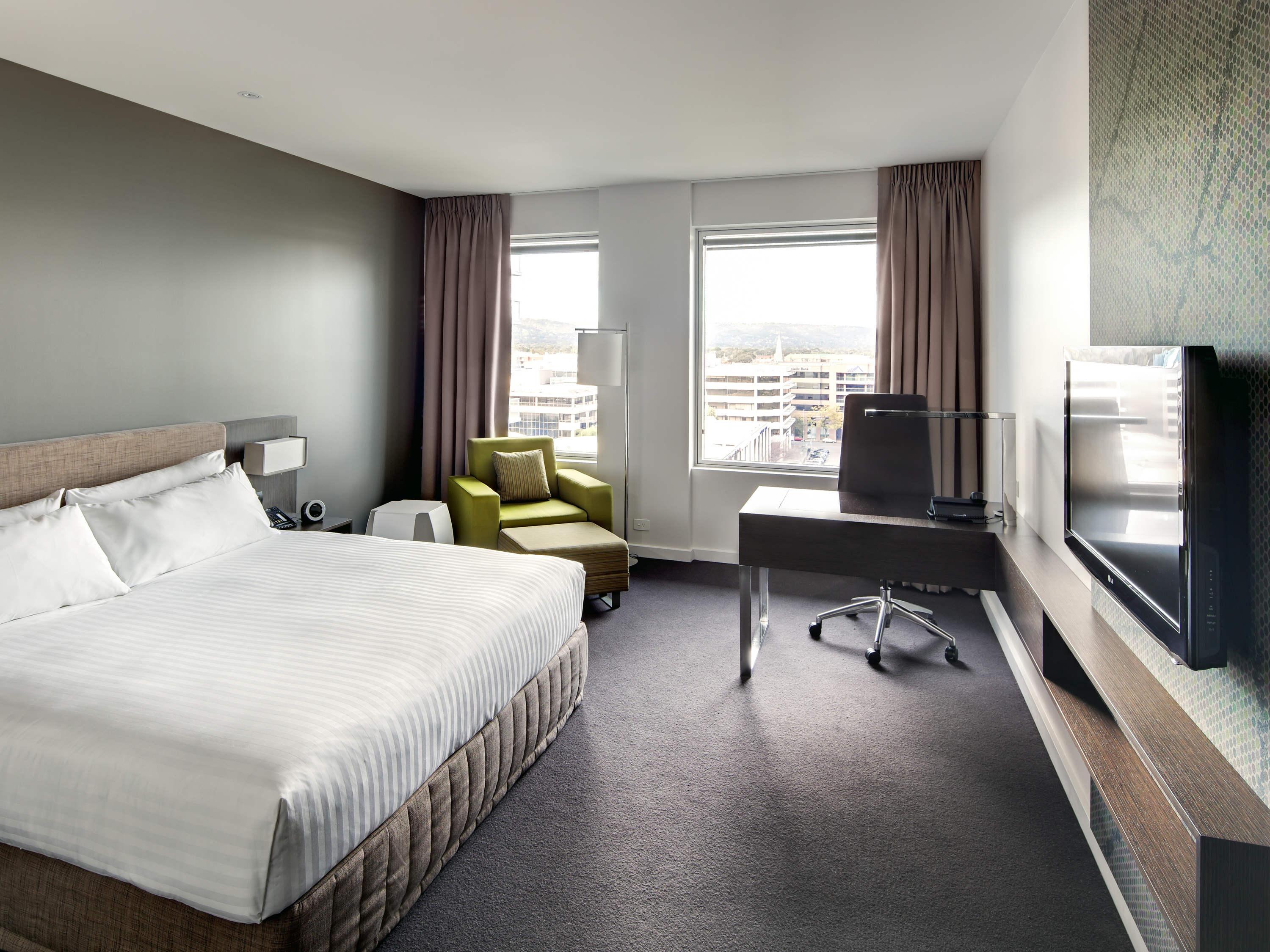 Pullman Adelaide Hotell Exteriör bild A typical room at the hotel
